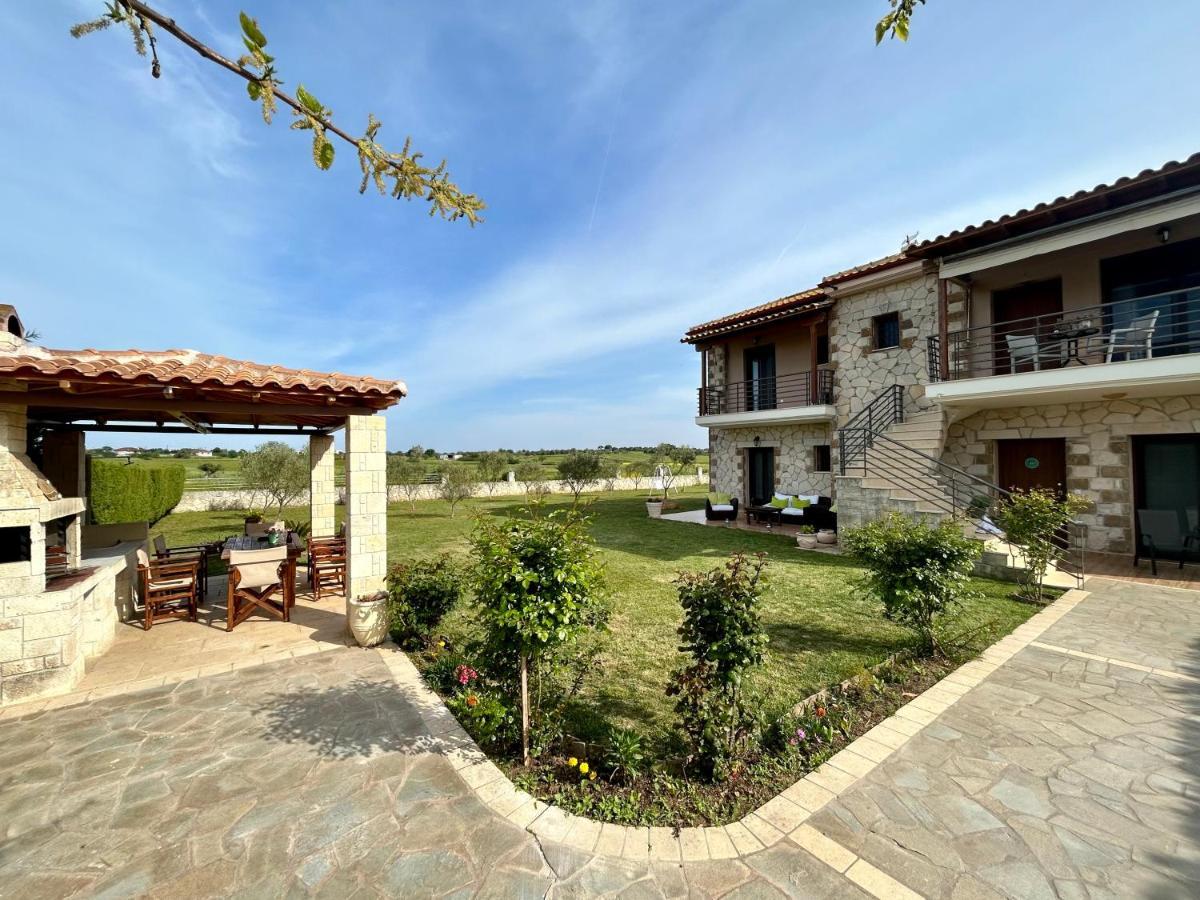 فيلا My Bright House أفيتوس المظهر الخارجي الصورة