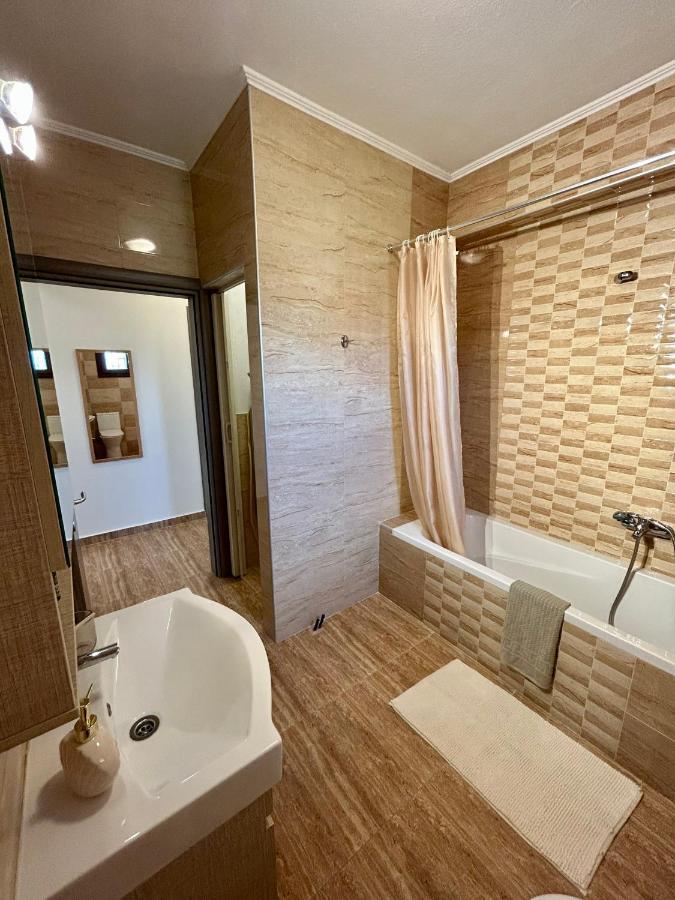 فيلا My Bright House أفيتوس المظهر الخارجي الصورة