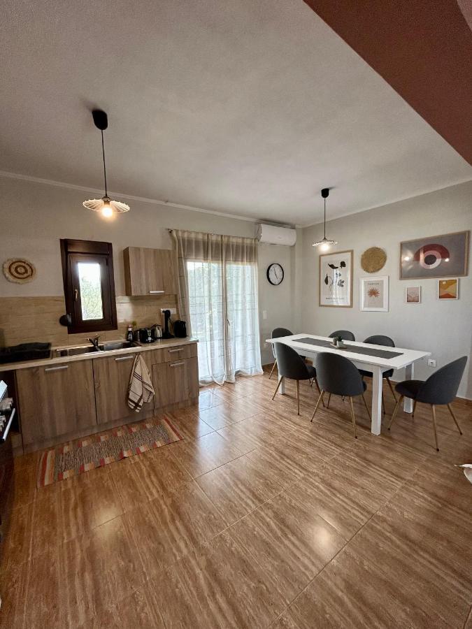 فيلا My Bright House أفيتوس المظهر الخارجي الصورة